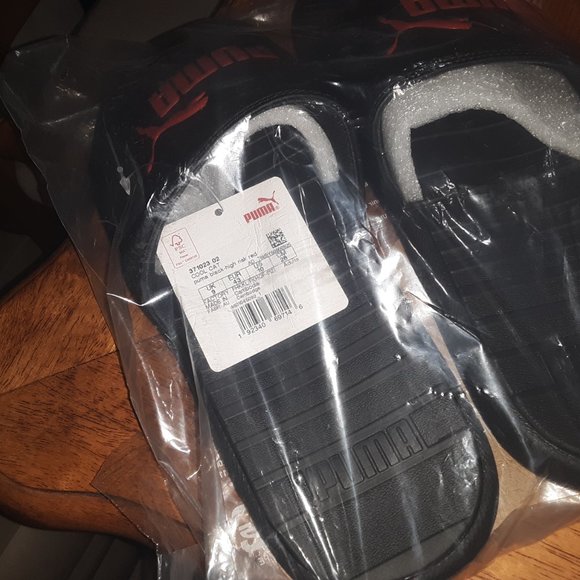 Puma Slides sandals flip flops shower shoes - Picture 4 of 5